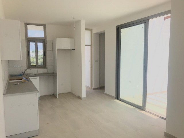 Girne Zeytinlik'de 2+1 Satılık Penthouse 85000 STG