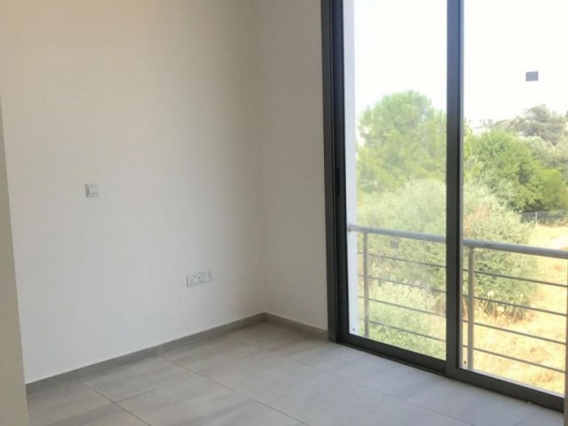 Girne Zeytinlik'de 2+1 Satılık Penthouse 85000 STG