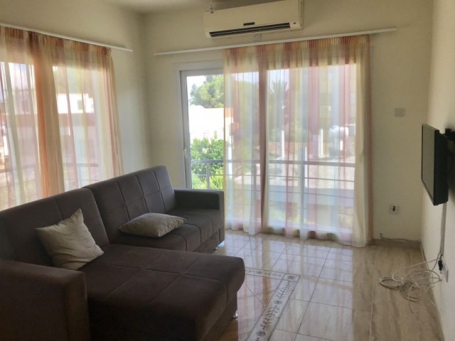 Lefkoşa Gelibolu Bölgesinde 3+1 Eşyalı 6+6 Aylık Ödemeli Kiralık Daire 2300 TL