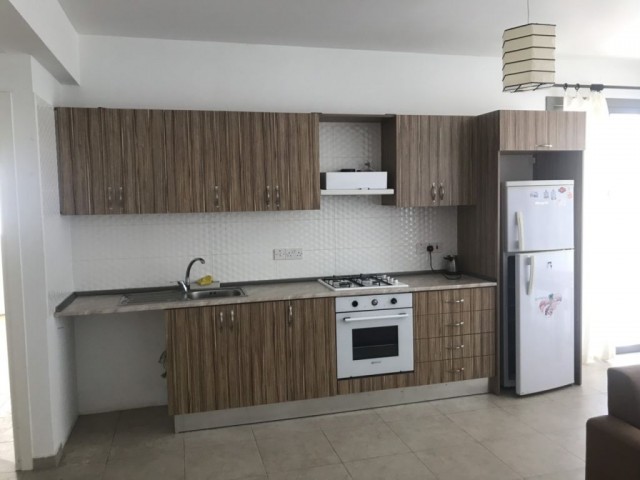 Lefkoşa Ortaköy'de 2+1 Eşyalı Yıllık Ödemeli Kiralık Daire 300 STG