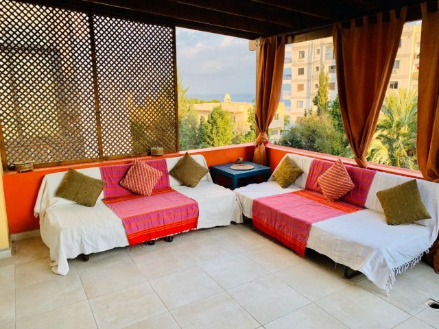 Penthouse Kaufen in Girne Merkez, Kyrenia