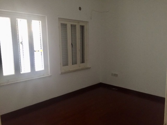 Flat To Rent in Köşklüçiftlik, Nicosia