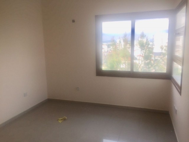 Flat For Sale in Küçük Kaymaklı, Nicosia