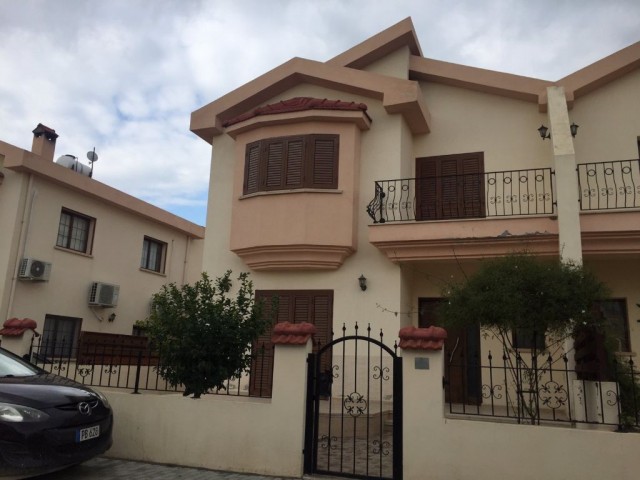 3+1 Unfurnished Duplex Detached House for Rent in Nicosia Hamitköy (Dumlupınar) Region 400 Stg