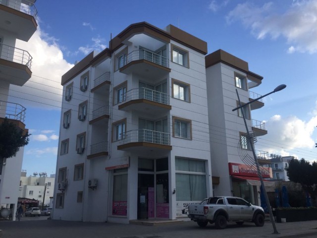 Lefkoşa Gönyeli'de Kiralık 3+1 Full Eşyalı Lüx Daire 480 Stg