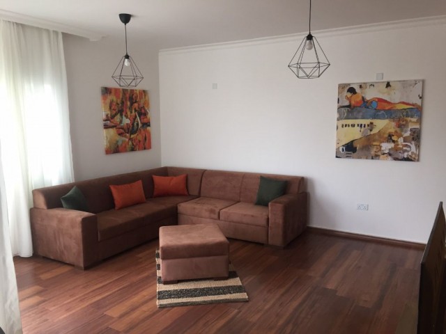 Lefkoşa Gönyeli'de Kiralık 3+1 Full Eşyalı Lüx Daire 480 Stg