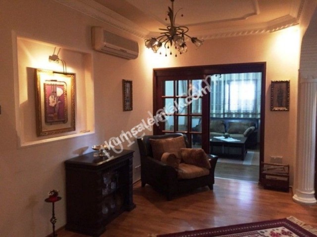 Flat For Sale in Köşklüçiftlik, Nicosia