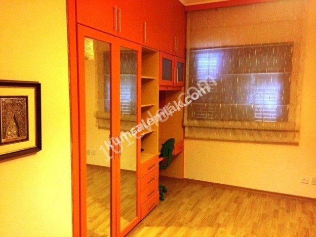 Flat For Sale in Köşklüçiftlik, Nicosia