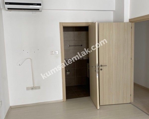 Lefkoşa K.kaymaklı'da Satılık 3+1 Türk Malı Daire 67,000 Stg