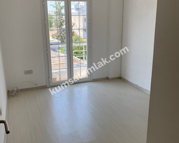 Flat For Sale in Küçük Kaymaklı, Nicosia