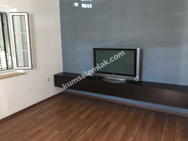 Detached House To Rent in Köşklüçiftlik, Nicosia