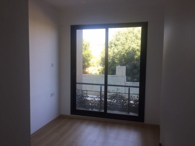 Flat To Rent in Doğanköy, Kyrenia