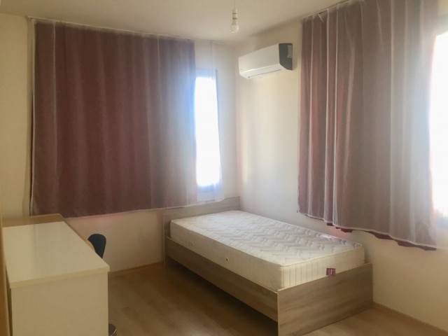 LEFKOŞA ORTAKÖY’DE KİRALIK 3+1 DURAKLARA 2 DAKİKA MESAFEDE 6+6 ÖDEME 3000 TL