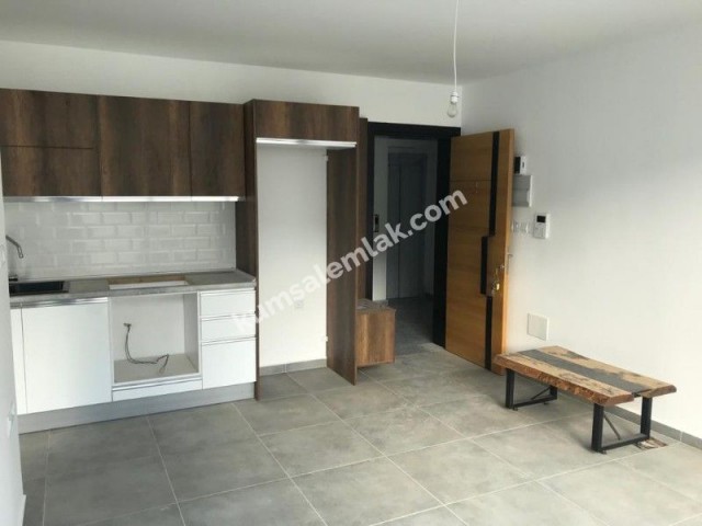 Flat For Sale in Yukarı Girne, Kyrenia