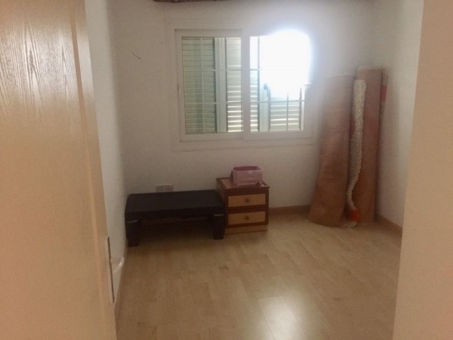 3+1 130M2 WOHNUNG ZUM VERKAUF IN NIKOSIA METEHA 63,000 STG ** 