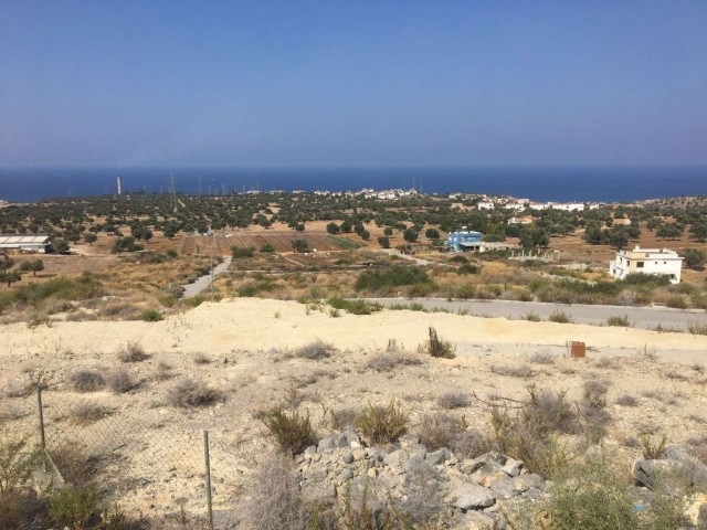 LAND FOR SALE IN KYRENIA ARAPKOY, MADE IN TURKEY FOR SALE 135,000 STG