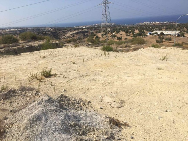 GRUNDSTÜCK ZUM VERKAUF IN KYRENIA ARAPKOY, HERGESTELLT IN DER TÜRKEI ZUM VERKAUF 135.000 STG