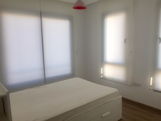 2+1 TÜRKISCHE WOHNUNG ZUM VERKAUF IN NIKOSIA DEREBOYU SANDSTRAND 55,000 STG ** 