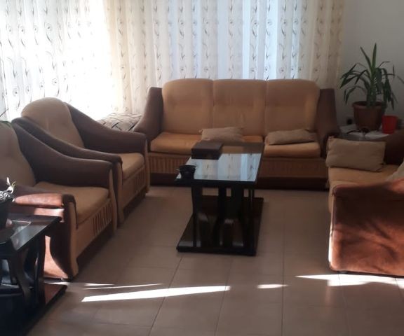 3+ 1 140M2 GROUND FLOOR APARTMENT FOR SALE IN NICOSIA DIKMEN 52,000 STG ** 