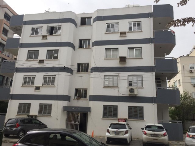 Lefkoşa Yenişehir'de Satılık 3+1  Daire 130 m2 60,000 STG