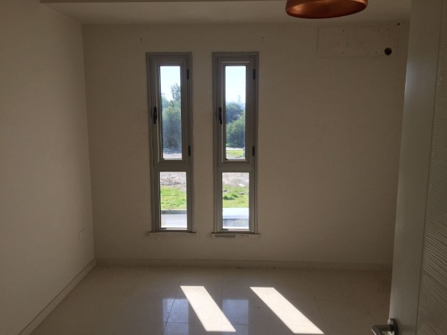 Detached House For Sale in Küçük Kaymaklı, Nicosia