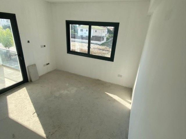 Duplex 3 + 1 Villen zum Verkauf in Nikosia Hamitköy zu Preisen ab 195,000 STG ** 