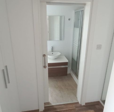 Luxus 3 + 1 Wohnung zum Verkauf in Nikosia Hamitköy 80,000 STG ** 