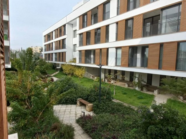 Luxus 3 + 1 Wohnung zum Verkauf in Nikosia Hamitköy 80,000 STG ** 