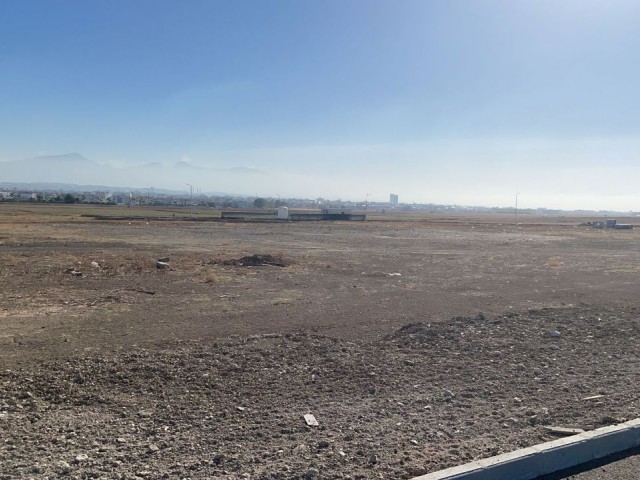 Lefkoşa Yenikent'te Yaklaşık 730 M2 Tahis Koçan 90,000 STG'den Başlayan Satılık Arsalar