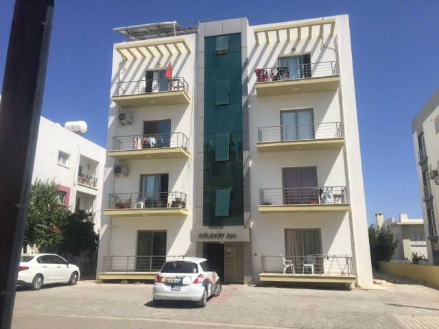 Lefkoşa Gönyeli'de Satılık 3+1 125 M2 Türk Malı Full Eşyalı Daire 52,000 STG