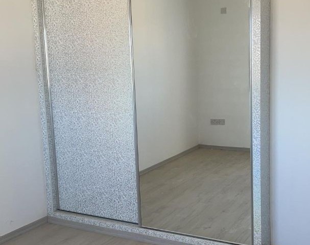 Null Penthouse-Wohnung Zum Verkauf In Nikosia / Strand ** 