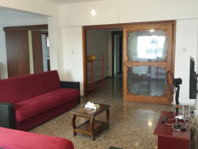 Flat To Rent in Köşklüçiftlik, Nicosia