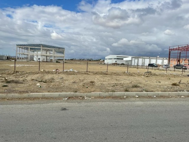 Land For Sale in Nicosia / Alayköy ** 