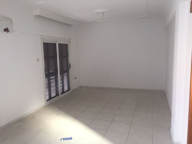 Twin Duplex Social Housing 160 m2 in a Corner Plot for Sale in Nicosia Taşkınköy Area 3+1 ** 