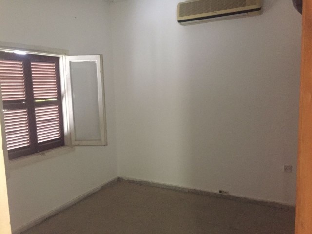 Twin Duplex Social Housing 160 m2 in a Corner Plot for Sale in Nicosia Taşkınköy Area 3+1 ** 