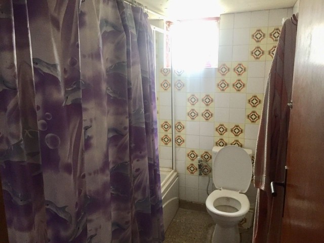 3 BEDROOM FLAT FOR SALE IN NICOSIA KÖŞKLÜÇİFTLIK AREA 63,000 STG ** 