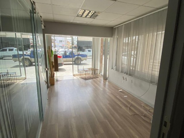 Büro Mieten in Küçük Kaymaklı, Nikosia