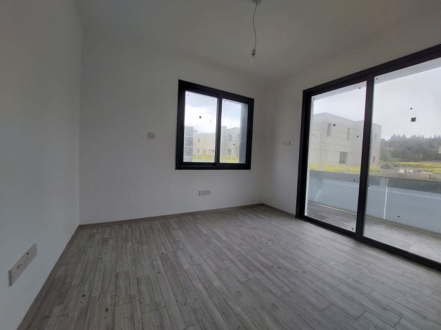 3 Schlafzimmer Duplex Luxusvilla zum Verkauf in Hamitköy ** 