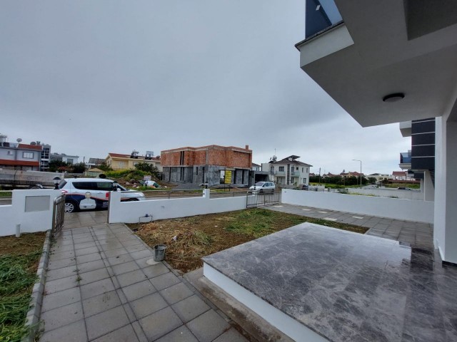 3 Schlafzimmer Duplex Luxusvilla zum Verkauf in Hamitköy ** 