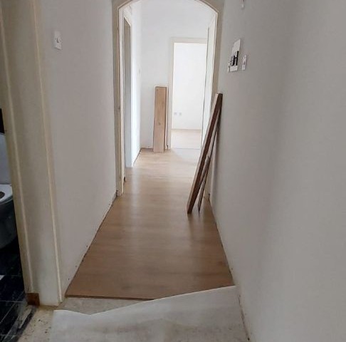 3+1 Türkische Wohnung zum Verkauf in Nikosia Kucuk Kaymakli 53,000 Stg ** 