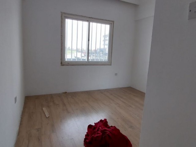 3+1 Türkische Wohnung zum Verkauf in Nikosia Kucuk Kaymakli 53,000 Stg ** 