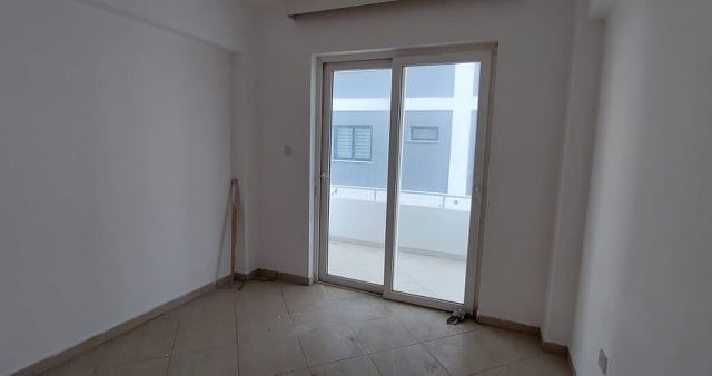 Wohnung geeignet für einen Arbeitsplatz oder Büro zur Miete in Kyrenia Zentrum ** 