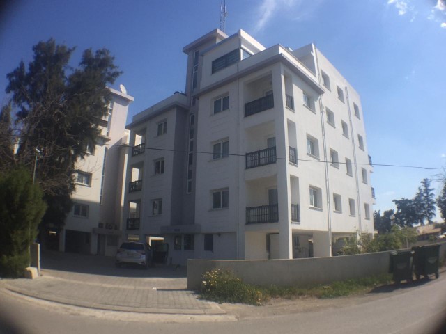 Nicosia /Kızılbaş Unfurnished Flat for Rent Annually in Advance ** 