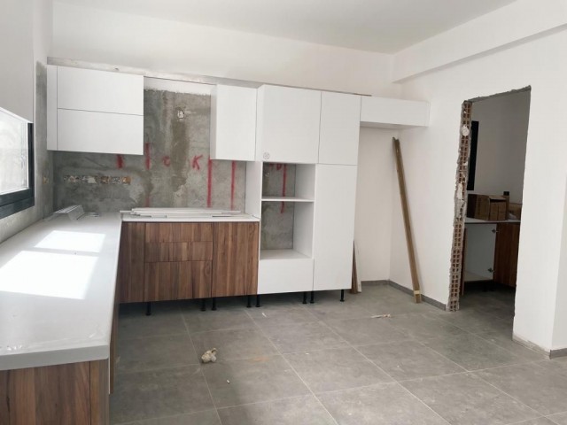 Maisonette-Einfamilienhaus Mit 3 Schlafzimmern Zum Verkauf In Nikosia Dumlupinar ** 