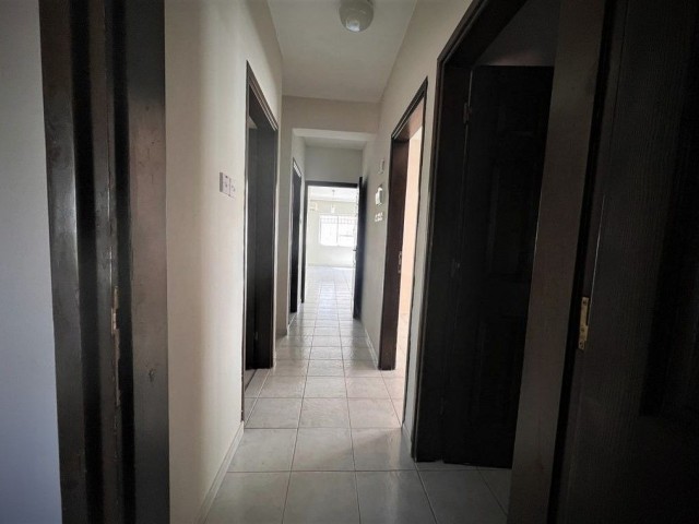 3 +1 TURKISH APARTMENT FOR SALE IN NICOSIA / ORTAKOY ** 