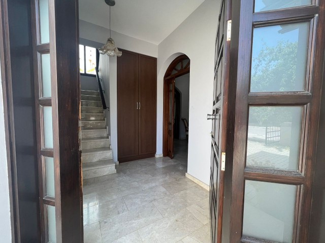 DETACHED FURNISHED DUPLEX HOUSE FOR RENT IN NICOSIA/ORTAKOY ** 