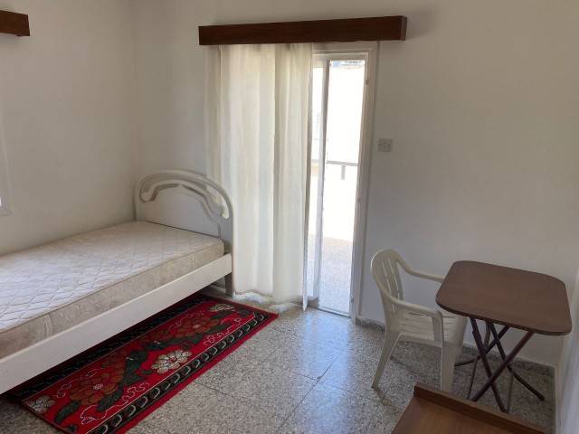 JÄHRLICHE VORAUSZAHLUNG 3 + 1 WOHNUNG ZUR MIETE IN NIKOSIA / STRAND ** 