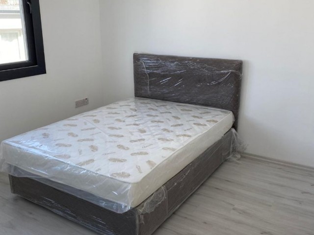 2+1 LUXUS-WOHNUNG ZUR MIETE MIT NULL VOLL MÖBLIERT IN NIKOSIA / HAMITKÖY ** 