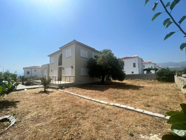 DETACHED HOUSE ON THE CORNER IN A SPACIOUS GARDEN IN KYRENIA / ALAGADI REGION 4+1 215,000 STG ** 