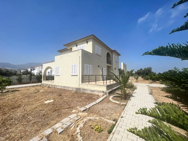 DETACHED HOUSE ON THE CORNER IN A SPACIOUS GARDEN IN KYRENIA / ALAGADI REGION 4+1 215,000 STG ** 